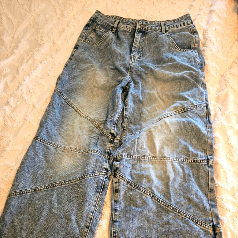 Casual wide leg jean, size large, StyleWe